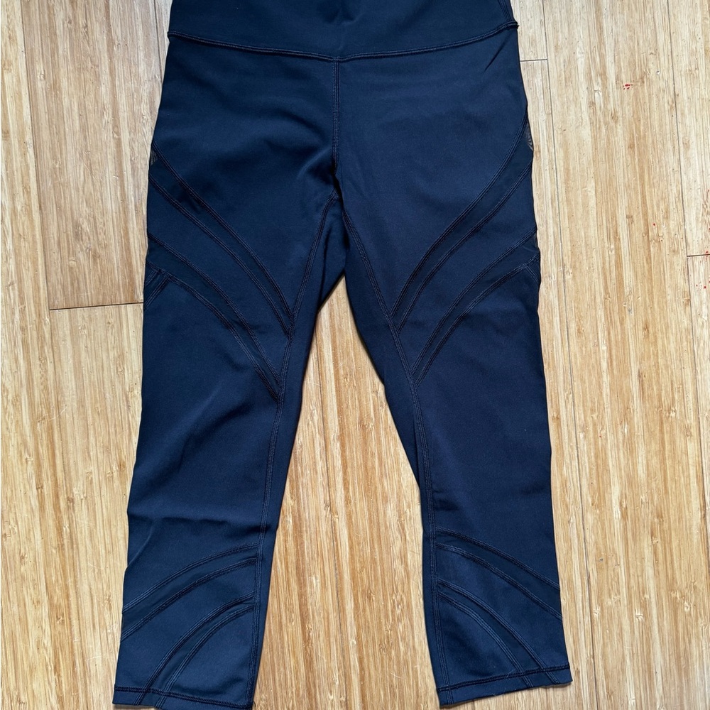 lululemon athletica wunder under mesh